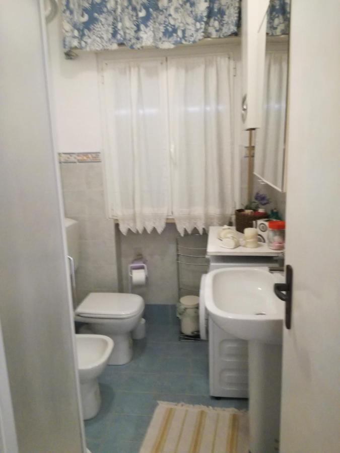 La Casa Del Mare Apartment Carrara Bagian luar foto