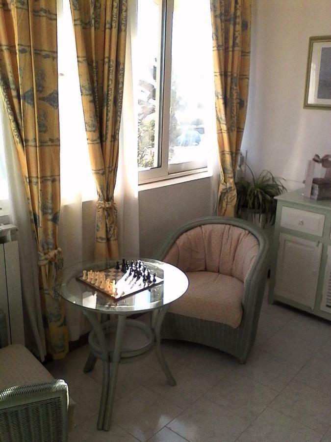 La Casa Del Mare Apartment Carrara Bagian luar foto